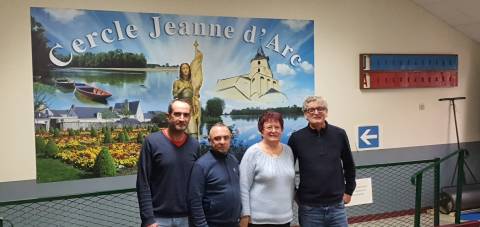 Dans l'ordre de gauche à droite: Nicolas Gernigon, (Jeanne d'Arc d'Angers), David Pirard et Marie-Thérèse Garreau, (l'Avenir de la Ménitré), David Margas, (Jeanne d'Arc d'Angers)